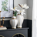 Ваза с золотыми полосами на белом фоне Chinoiserie Ceramics варинант исполнения - 1 | Loft Concept в Липецке