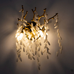 Бра золотого цвета с ветвями и белыми овальными стеклянными подвесками Droplet Chandelier варинант исполнения - 2 | Loft Concept в Липецке