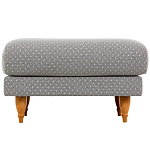 Мягкий пуф на деревянных ножках Garner Pouf Light варинант исполнения - 2 | Loft Concept в Липецке