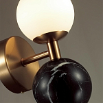 Бра с шарообразным матовым плафоном и шаром из камня на металлическом основании Orb Essence варинант исполнения - 9 | Loft Concept в Липецке