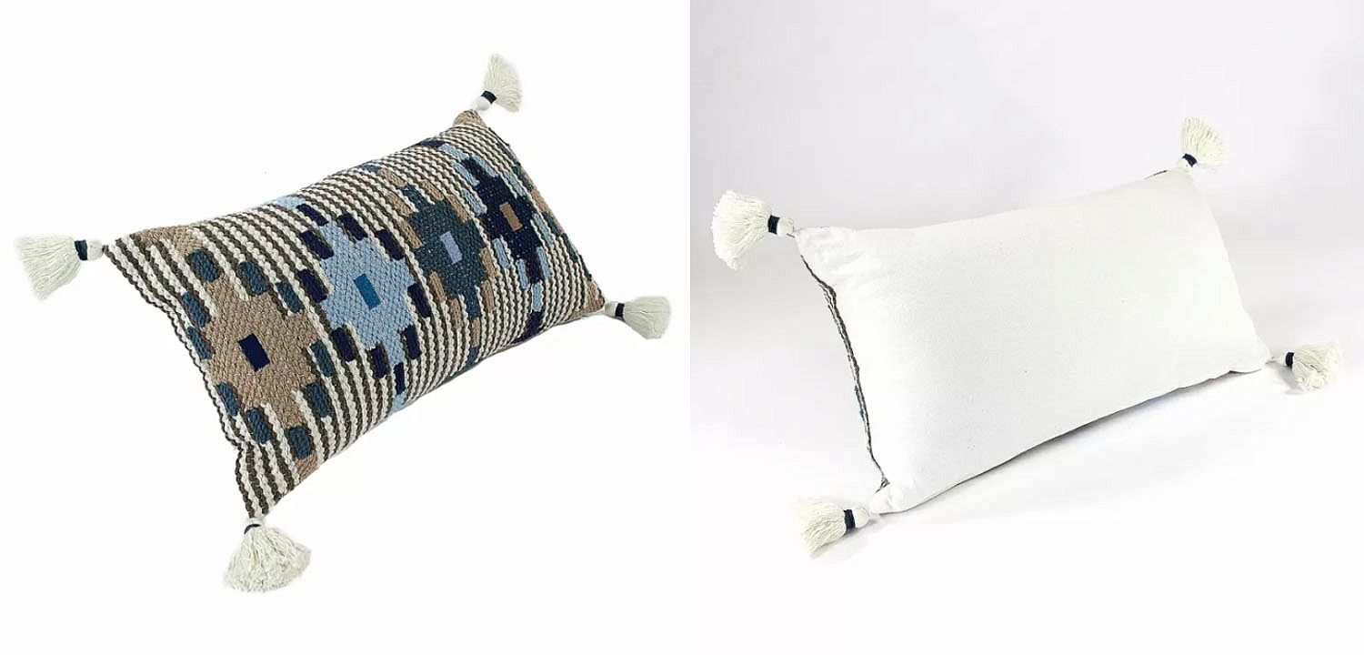 Подушка Blue Ikat с кисточками Подушка Blue Ikat с кисточками - Loft-Concept в Липецке
