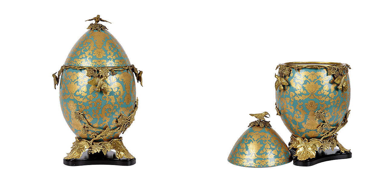 Шкатулка фарфоровая с крышкой с бронзовыми элементами Porcelain & Bronze Шкатулка фарфоровая с крышкой с бронзовыми элементами Porcelain & Bronze - Loft-Concept в Липецке