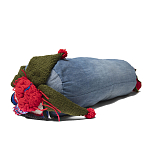 Подушка из джинсовой одежды и вязания Heart&Brain варинант исполнения - 2 | Loft Concept в Липецке