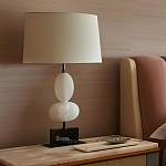 Настольная лампа на фигурном мраморном основании Conundrum варинант исполнения - 4 | Loft Concept в Липецке