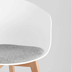 Стул из пластика с мягким сиденьем Eames варинант исполнения - 6 | Loft Concept в Липецке