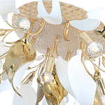 Люстра потолочная с декоративными белыми и золотистыми листьями Wintery flovers варинант исполнения - 4 | Loft Concept в Липецке