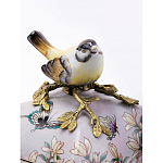 Шкатулка фиолетового цвета с рисунком бабочек и крышкой с фигуркой птицы на ветке Eden Garden варинант исполнения - 4 | Loft Concept в Липецке