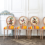 Стул бежевый в разноцветную полоску из натурального бука с изображением птиц и цветов Blooming Red Birds Colorful Stripes Chair варинант исполнения - 10 | Loft Concept в Липецке