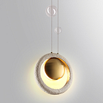 Подвесной светильник с бежевым текстурным кольцом и латунным шаром в центре Tactile  варинант исполнения - 7 | Loft Concept в Липецке