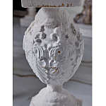 Приставной столик с резным античным узором Antique Engraving варинант исполнения - 3 | Loft Concept в Липецке