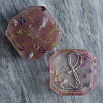 Шкатулка из эпоксидной смолы с цветами розовая Epoxy Resin Square Box Pink варинант исполнения - 2 | Loft Concept в Липецке