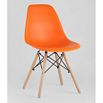 Пластиковый стул на ножках из массива бука Eames Orange варинант исполнения - 1 | Loft Concept в Липецке