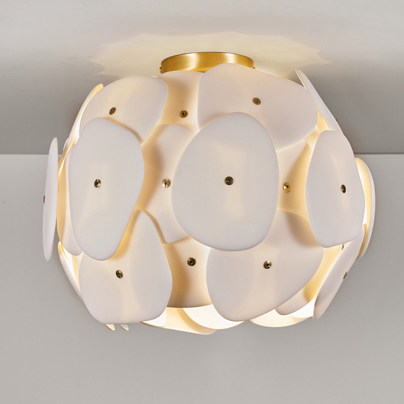 Потолочный светильник в форме шара с плафоном из белых овальных пластин Original BTC (UK) Золотой Белый в Липецке | Loft Concept 