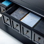 Черная консоль с выдвижными ящиками Monica варинант исполнения - 2 | Loft Concept в Липецке