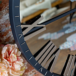 Часы настенные зеркальные с серебряным металлическим циферблатом Mirror Tower Clock варинант исполнения - 2 | Loft Concept в Липецке