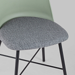 Стул из прочного пластика на металлическом основании Anora Green  варинант исполнения - 7 | Loft Concept в Липецке