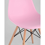 Пластиковый стул на ножках из массива бука Eames Pink варинант исполнения - 2 | Loft Concept в Липецке