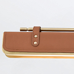 Подвесной светильник линейный латунного цвета в кожаном коричневом чехле и декоративными ремешками Alora варинант исполнения - 4 | Loft Concept в Липецке