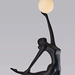 Торшер черная статуэтка Девушка Girl Carries Light Balls варинант исполнения - 2 | Loft Concept в Липецке