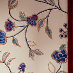 Обои с вышивкой ручной работы Flora Catherine colourway on Liso Pearl wool sateen варинант исполнения - 4 | Loft Concept в Липецке