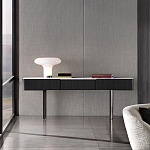 Консоль чёрная с позолоченной центральной частью Beyond Console варинант исполнения - 3 | Loft Concept в Липецке