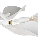 Потолочный светильник с плафонами в виде белых лепестков Delicate Flower варинант исполнения - 1 | Loft Concept в Липецке