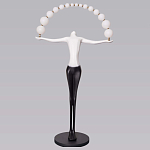 Торшер черно-белая статуэтка Девушка Girl Carries Light Balls варинант исполнения - 4 | Loft Concept в Липецке