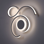 Бра белого цвета с изогнутыми световыми линиями и круглым основанием Luke Lampco Tracer Lamp варинант исполнения - 2 | Loft Concept в Липецке