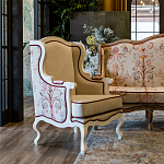 Кресло из массива бука бежевое с растительным орнаментом Raffael Beige Floral Armchair варинант исполнения - 7 | Loft Concept в Липецке