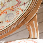 Барный стул из массива бука светло-зеленый с растительным орнаментом Raffael Angel Green Bar stool варинант исполнения - 3 | Loft Concept в Липецке