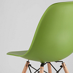 Пластиковый стул на ножках из массива бука Eames Green варинант исполнения - 3 | Loft Concept в Липецке