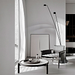 Торшер с изогнутой черной металлической стойкой и цилиндрическим плафоном Davide Groppi варинант исполнения - 7 | Loft Concept в Липецке