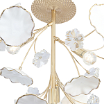 Потолочный светильник с золотыми ветвями и белыми лепестками на круглом рельефном основании Wintery flovers варинант исполнения - 2 | Loft Concept в Липецке