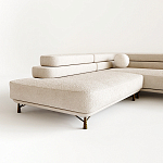 Диван угловой Saint-Trope на ножках с обивкой букле  варинант исполнения - 1 | Loft Concept в Липецке