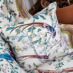 Подушка декоративная с изображением птицы в саду Beige Chinoiserie Birds in the Garden Cushion варинант исполнения - 2 | Loft Concept в Липецке