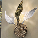 Бра с декоративными белыми и золотыми листьями на текстурном основании Wintery flovers варинант исполнения - 4 | Loft Concept в Липецке