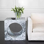 Дизайнерский журнальный стол квадратной формы с круглой нишей Guxawar варинант исполнения - 1 | Loft Concept в Липецке