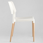 Пластиковый стул на ножках из массива бука Ferret White варинант исполнения - 4 | Loft Concept в Липецке