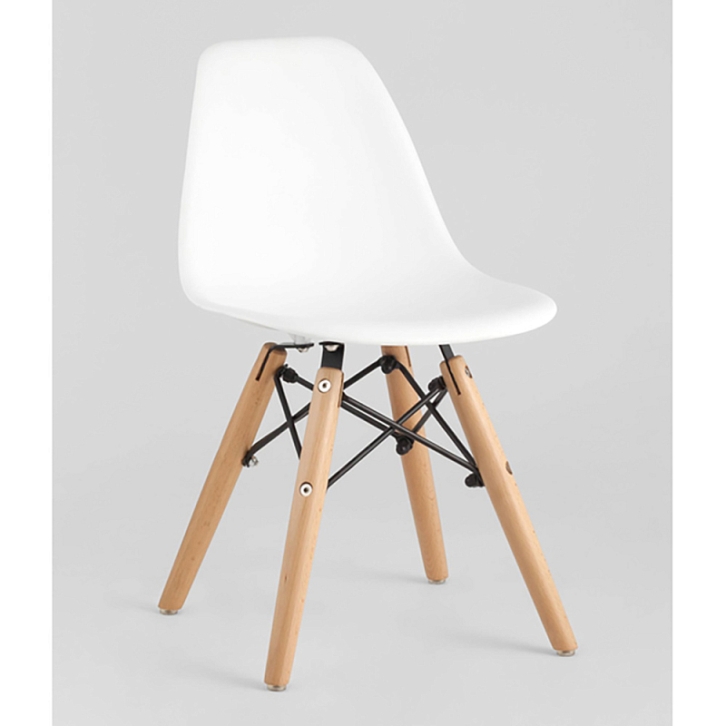 Пластиковый стул на ножках из массива бука Eames Small White Белый Древесина в Липецке | Loft Concept 