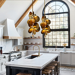 Люстра креативная из дисков цвета латунь Constellation Light and Style варинант исполнения - 4 | Loft Concept в Липецке