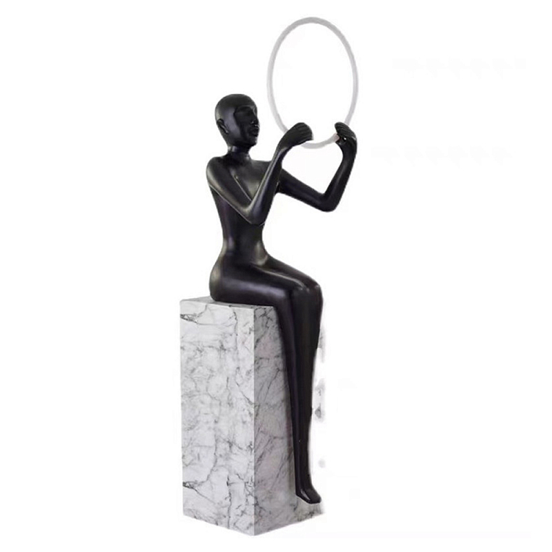 Торшер черная статуэтка Statue In The Clouds Floor Lamp Черный Белый Торшер черная статуэтка Statue In The Clouds Floor Lamp Черный Белый в Липецке | Loft Concept