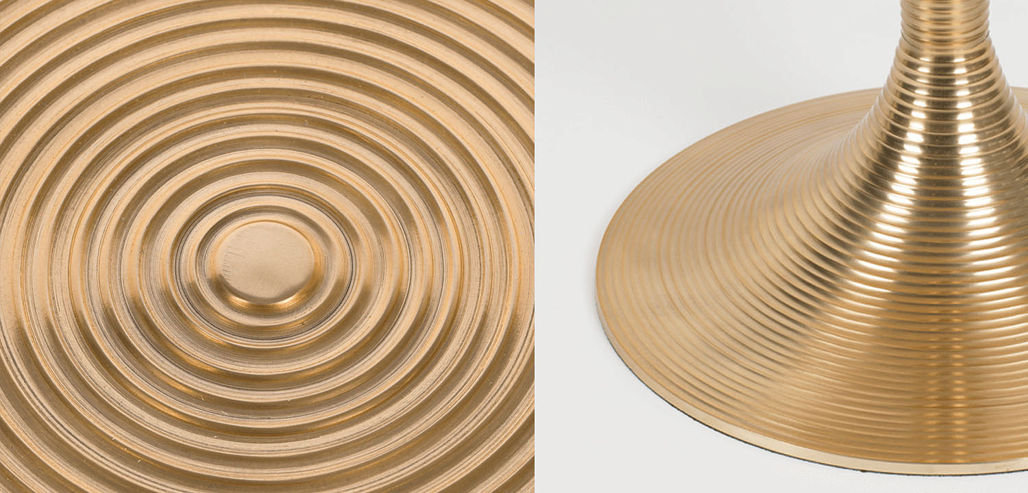 Кофейный столик HYPNOTISING ROUND COFFEE TABLE GOLD BM23002 Bold Monkey Кофейный столик HYPNOTISING ROUND COFFEE TABLE GOLD BM23002 Bold Monkey - Loft-Concept в Липецке