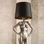 Лампа MANNEQUIN LAMP с абажуром руки на талии варинант исполнения - 4 | Loft Concept в Липецке