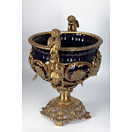 Чаша темно-синего цвета с фигурками ангелов и рельефным декором Eden Garden porcelain and bronze варинант исполнения - 4 | Loft Concept в Липецке