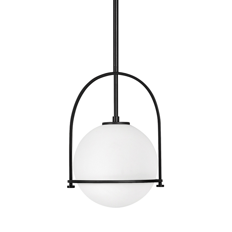 Подвесной светильник с белым плафоном в форме шара в арочной подвеске Hinkley Латунь Белый Черный Никель в Липецке | Loft Concept 