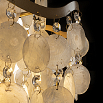 Люстра подвесная с белыми перламутровыми подвесками и изогнутыми золотистыми элементами Диаметр 50 см SHELL Chandelier варинант исполнения - 4 | Loft Concept в Липецке