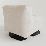 Кресло Cannes с мягкой обивкой букле молочного цвета  варинант исполнения - 3 | Loft Concept в Липецке