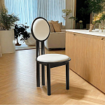 Дизайнерский стул из массива дерева с круглой спинкой Infinitude варинант исполнения - 1 | Loft Concept в Липецке