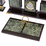 Настольный письменный набор из нефрита на ножках Executive Recruitment варинант исполнения - 2 | Loft Concept в Липецке