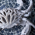 Статуэтка краб с детализированной текстурой в белом цвете Marine Accessories варинант исполнения - 8 | Loft Concept в Липецке